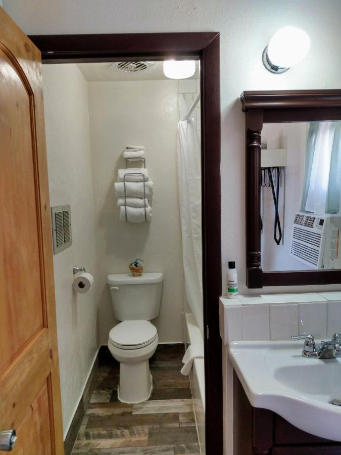 Mokee Motel Блафф Екстер'єр фото